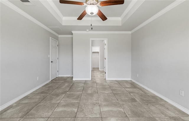 7525 Killebrew Dr, Corpus Christi, TX 78414 - empty room featuring a raised ceiling, a ceiling fan, and crown molding