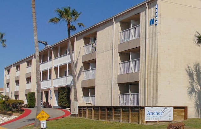14300 S Padre Island Dr Unit 79, Corpus Christi, TX 78418 - view of apartment building / complex