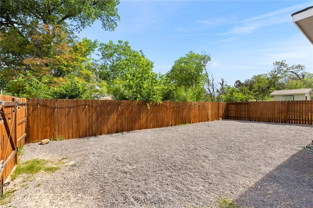 964 Allende St, Seguin, TX 78155 - view of fenced backyard