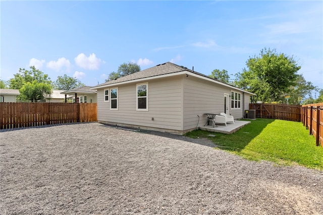 964 Allende St, Seguin, TX 78155 - rear view of property featuring cooling unit