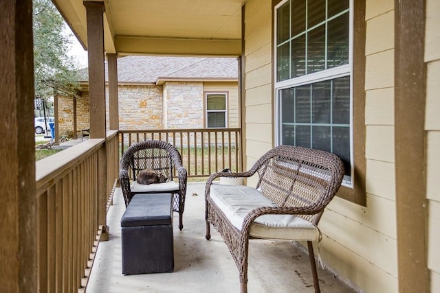 2421 Country Oaks Cir, Ingleside, TX 78362 - view of balcony