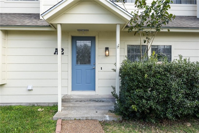 view of property entrance