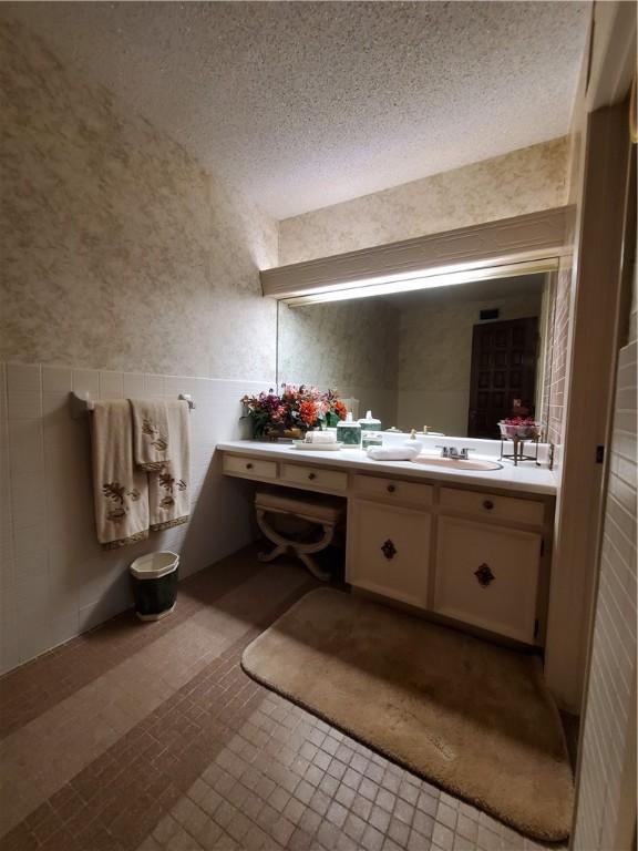 313 N Church, Goliad, TX 77963 - photo 17