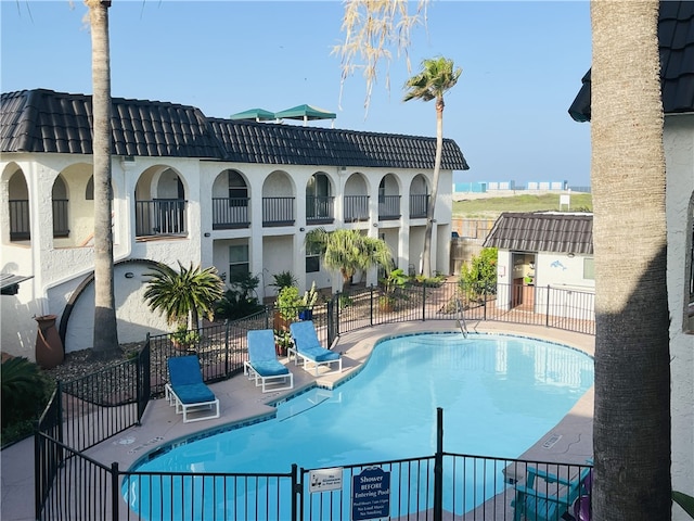 14921 Windward Dr Unit 204, Corpus Christi, TX 78418 - photo 1