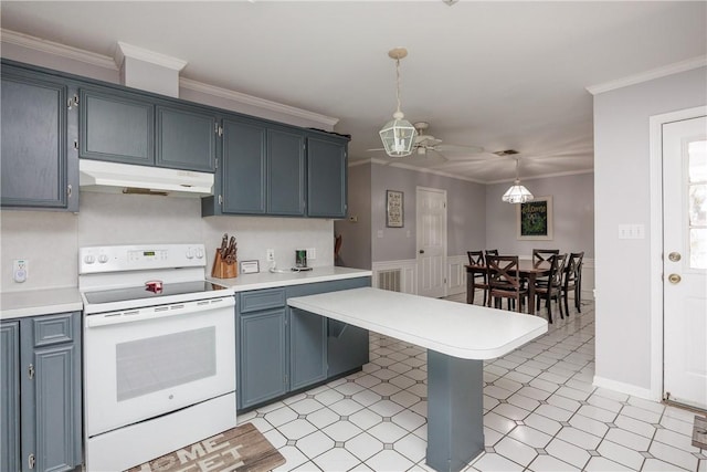 537 Vista Dr, Odem, TX 78370 - kitchen featuring electric stove, under cabinet range hood, a peninsula, light countertops, and crown molding