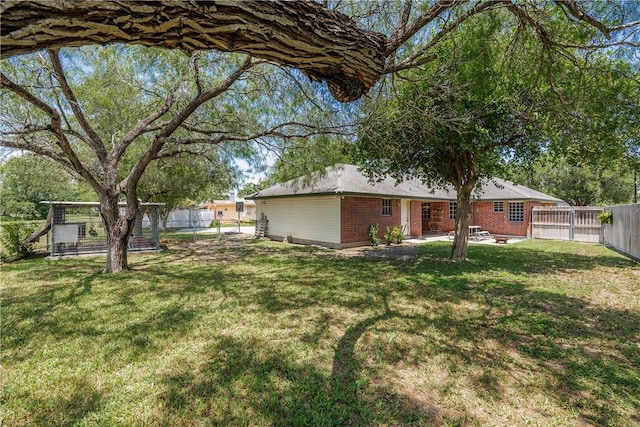 537 Vista Dr, Odem, TX 78370 - view of yard featuring a patio area