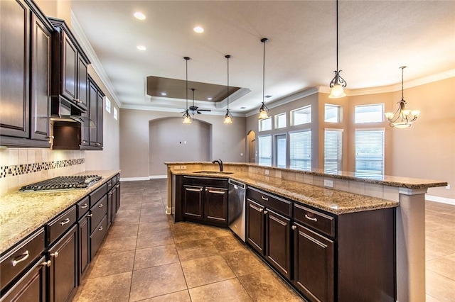 8054 Calgary Dr, Corpus Christi, TX 78414 - kitchen featuring appliances with stainless steel finishes, ceiling fan, tasteful backsplash, crown molding, and baseboards