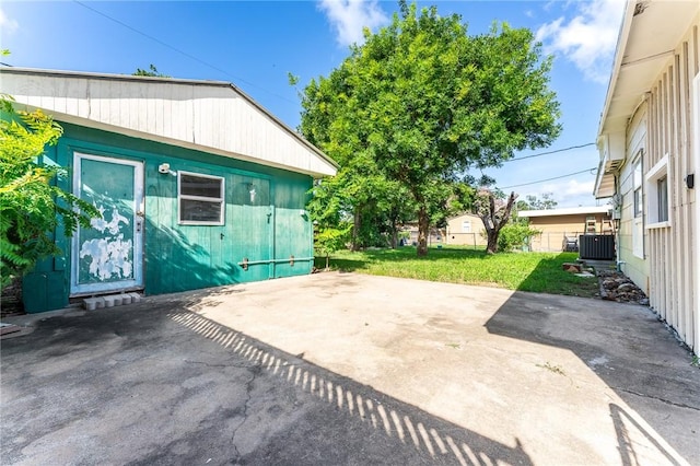 3606 Marion St, Corpus Christi, TX 78415 - view of patio