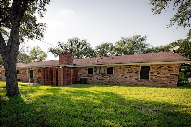 902 Newhall St, Beeville, TX 78102 - photo 32