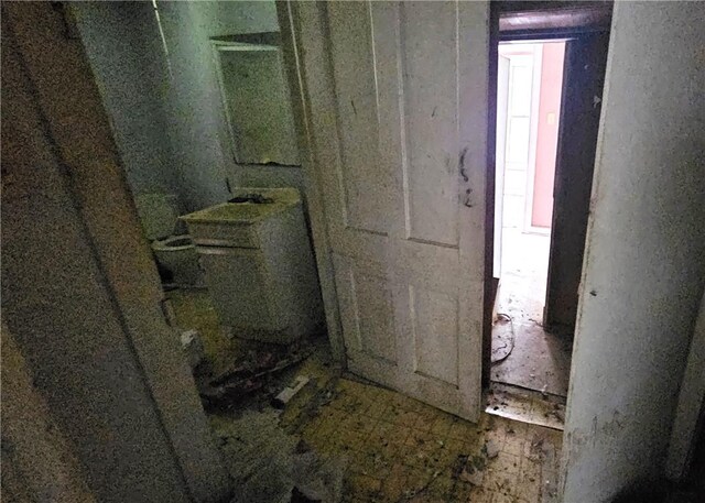 411 E Sarah St, Beeville, TX 78102 - view of miscellaneous room