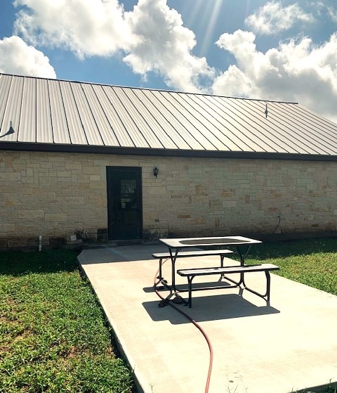 287 County Road 450th Cir, Alice, TX 78332 - photo 6