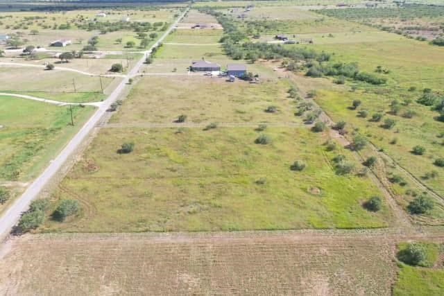 317 County Road 222, Orange Grove, TX 78372 - photo 35