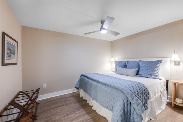 bedroom with ceiling fan