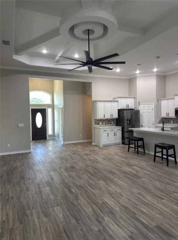 3141 Quail Springs Rd Unit 14, Corpus Christi, TX 78414 - living room with ceiling fan, coffered ceiling, baseboards, dark wood-style flooring, and recessed lighting
