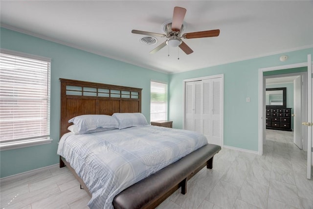 1038 Herndon St, Corpus Christi, TX 78411 - bedroom with a closet and ceiling fan
