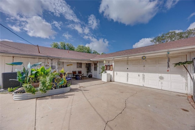 1038 Herndon St, Corpus Christi, TX 78411 - view of front of property with driveway and a garage