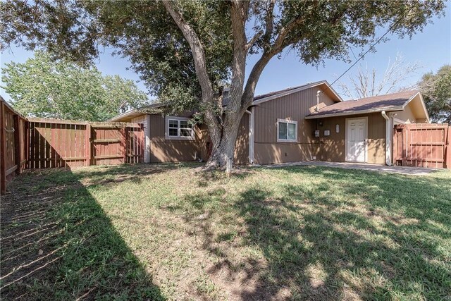 2738 Wind Rock Dr, Corpus Christi, TX 78410 - view of back of property