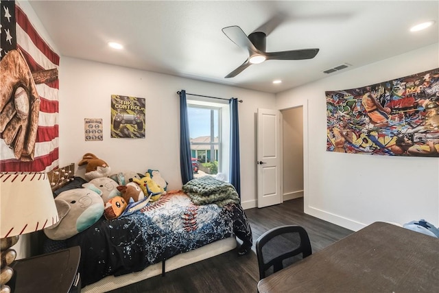 502 Corpus Christi Channel Prt, Aransas, TX 78373 - bedroom featuring dark wood-style floors, a ceiling fan, and recessed lighting