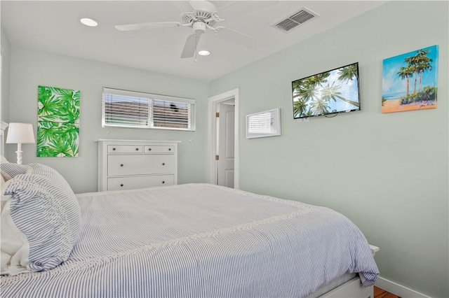 bedroom with ceiling fan, baseboards, visible vents, and recessed lighting