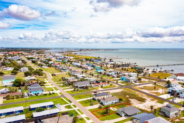 Listing photo 3 for 911 S Magnolia St, Rockport TX 78382