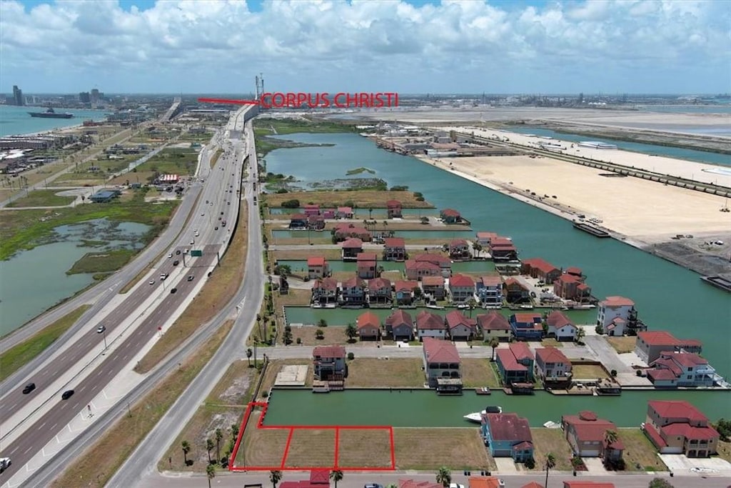 705 Imperial Hbr, Corpus Christi, TX 78402 - photo 2