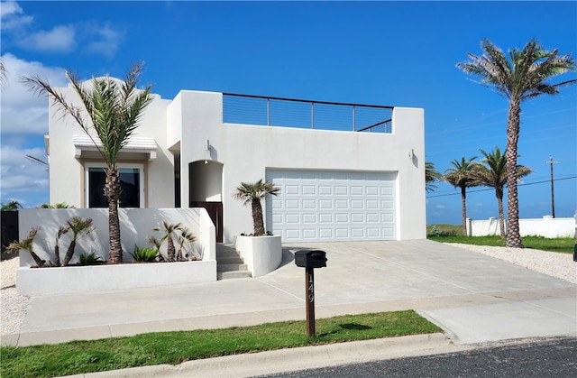 view of front facade featuring a garage