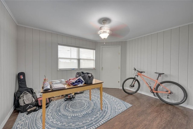 239 Purl Pl, Corpus Christi, TX 78412 - home office featuring dark wood-style flooring, crown molding, and ceiling fan