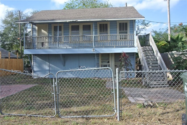 view of front of house with a porch