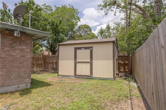 3814 Whitney Dr, Corpus Christi, TX 78410 - view of shed with a fenced backyard