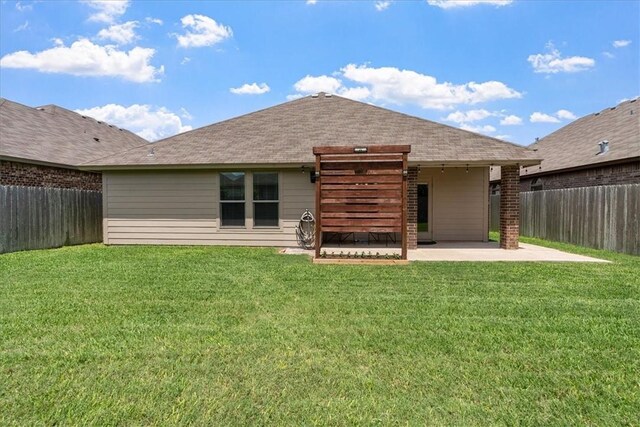 8129 Resplandor St, Corpus Christi, TX 78414 - back of property with a patio