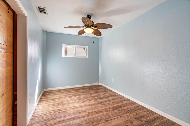 mudroom featuring light wood-type flooring and washing machine and dryer