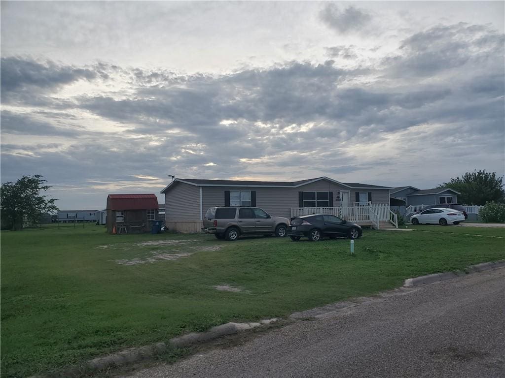 928 Verde Dr, Sinton, TX 78387 - photo 3