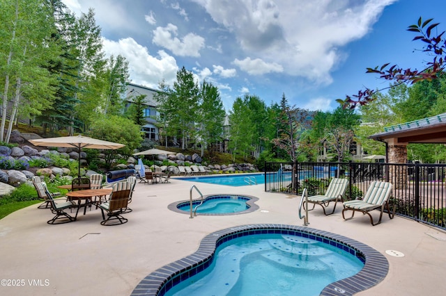 355 Offerson Rd Unit P4, Beaver Creek, CO 81620 - community pool featuring a hot tub and a patio area