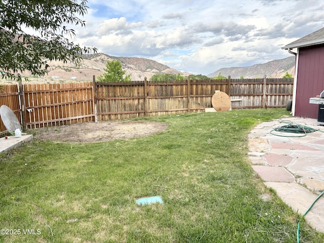66 Bluegill Loop, Gypsum, CO 81637 - view of yard featuring a mountain view