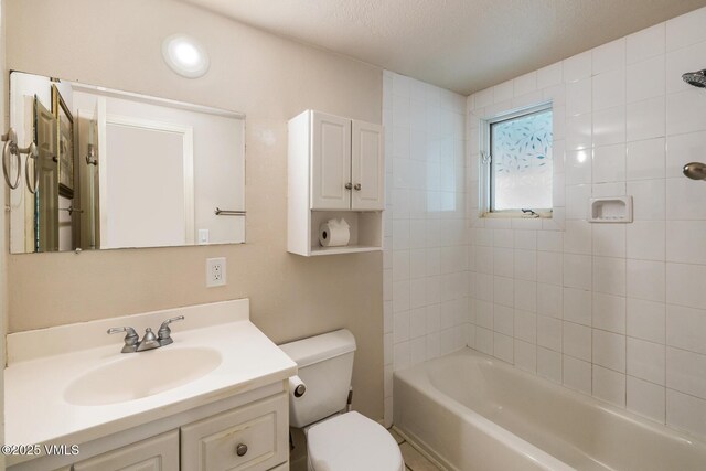 929 Red Sandstone Rd Unit 15D, Vail, CO 81657 - full bath featuring vanity and  shower combination