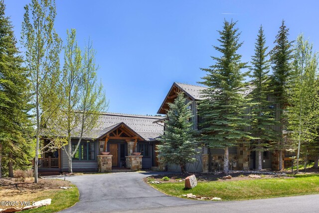 124 Grey Hawk Ln, Edwards, CO 81632 - view of front of house featuring asphalt driveway