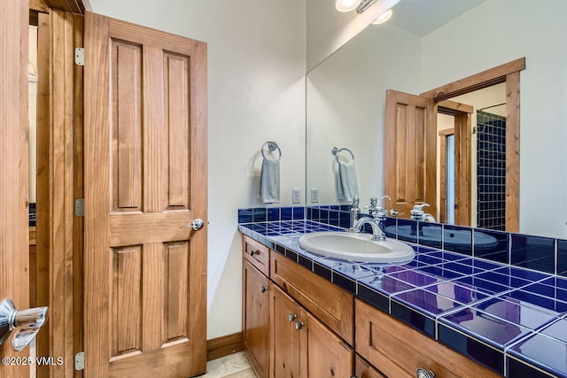 41 Wren Ct, Eagle, CO 81631 - full bath featuring vanity and baseboards
