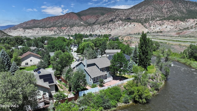 bird's eye view with a mountain view