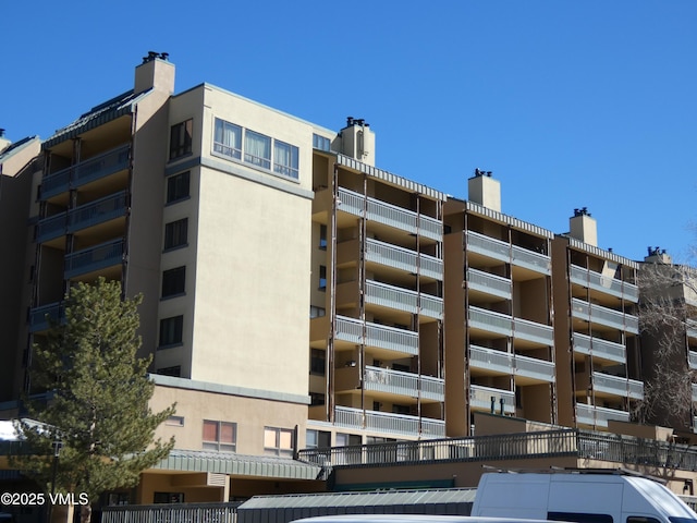 view of building exterior