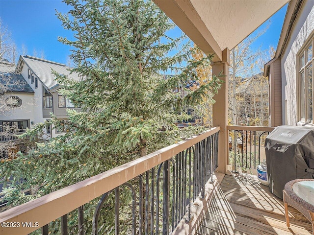 balcony with a grill