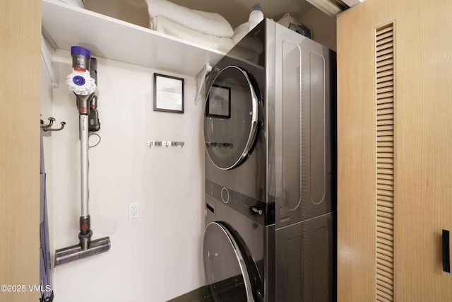 180 Offerson Rd Unit 2, Beaver Creek, CO 81620 - washroom with estacked washer and dryer