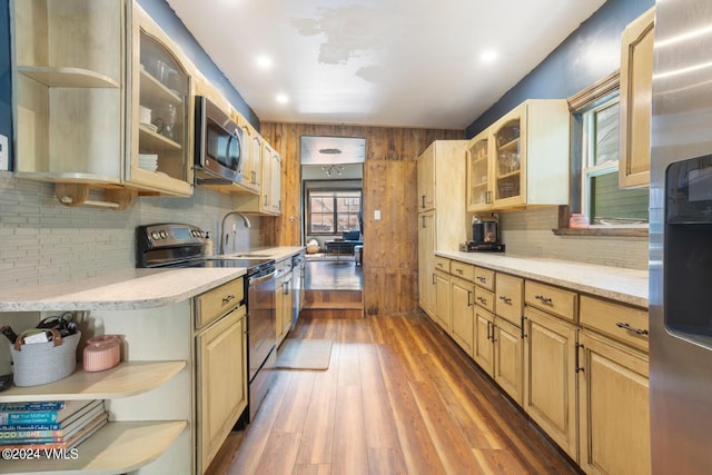 216 Monument St, Red Cliff, CO 81649 - kitchen featuring open shelves, stainless steel appliances, wood finished floors, backsplash, and recessed lighting