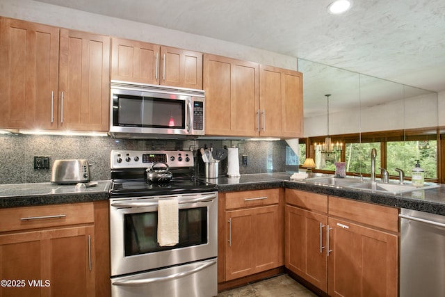 3911 Bighorn Rd Unit 1-B, Vail, CO 81657 - photo 2