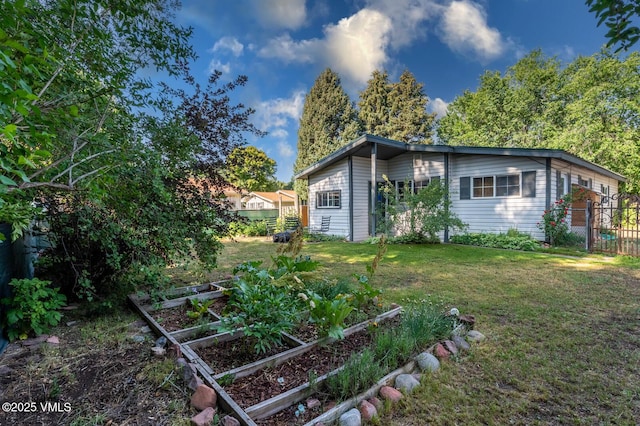 636 Valley Rd, Gypsum, CO 81637 - back of property with a garden