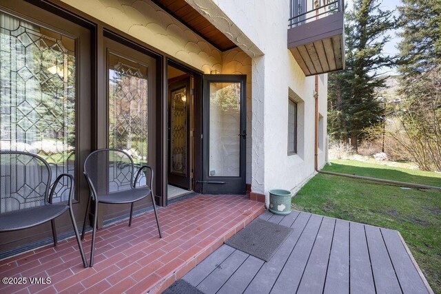 120 Offerson Rd Unit 3002, Beaver Creek, CO 81620 - deck with a lawn
