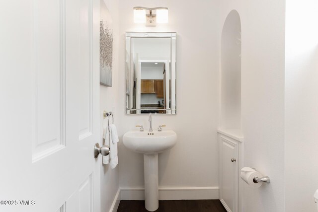 bathroom featuring baseboards