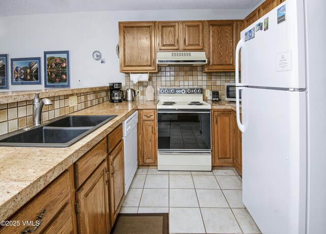 760 W Beaver Creek Blvd Unit 115, Avon, CO 81620 - carpeted bedroom with a baseboard radiator and baseboards