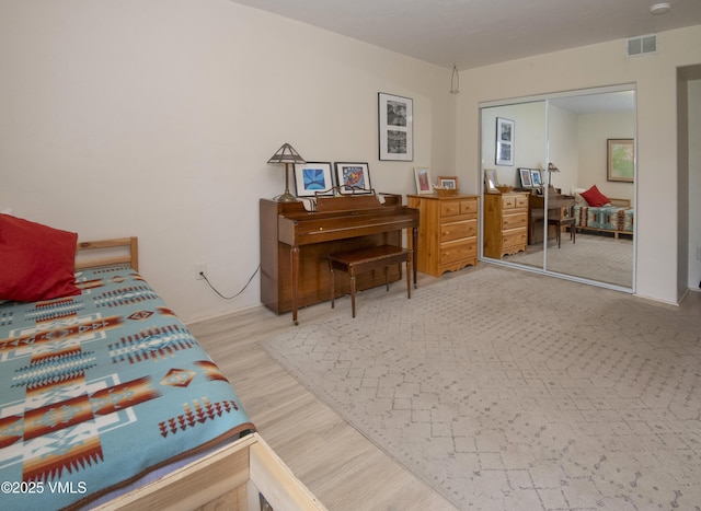 104-2 Quail Cir, Gypsum, CO 81637 - bedroom featuring wood finished floors and a closet