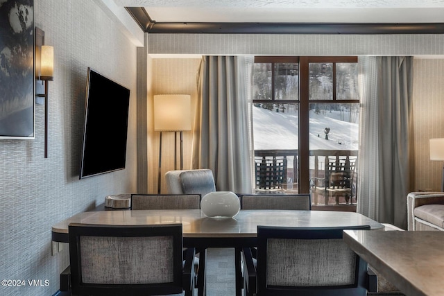 dining space with plenty of natural light