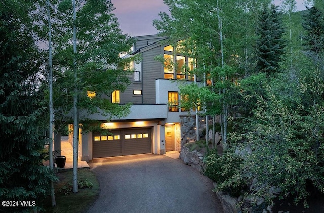 view of front of house featuring a garage